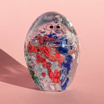 Skleněná figurka Crystal Blob Colorful Squint